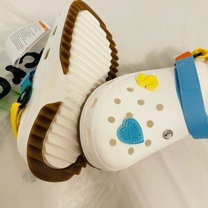 Crocs Unisex-Adult Classic Hiker Clog